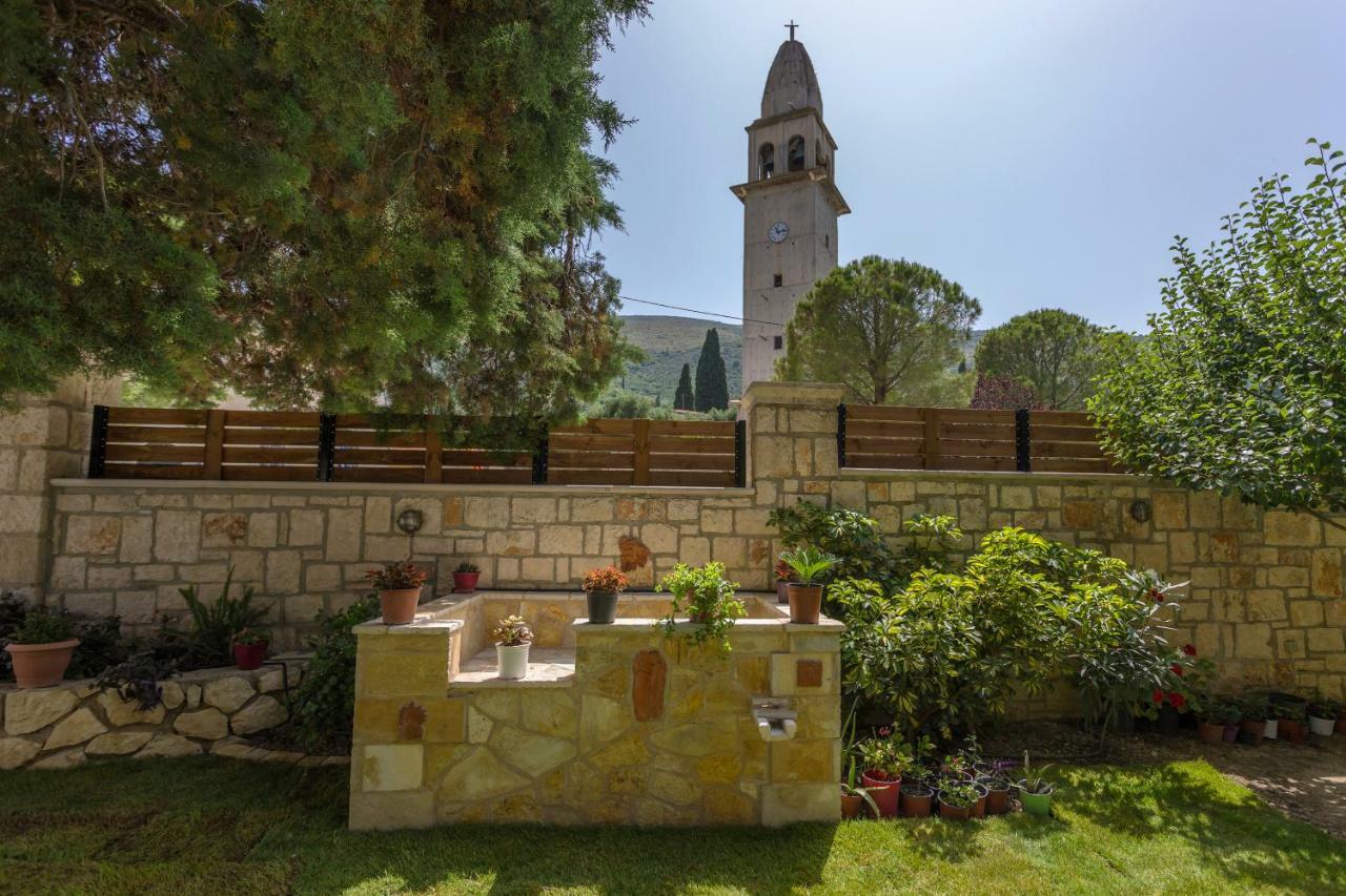 Ethereal Villa Mouzákion Dış mekan fotoğraf